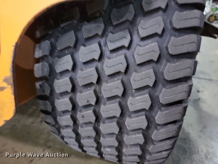 image for item OH9289 Scag V-Ride II ZTR lawn mower