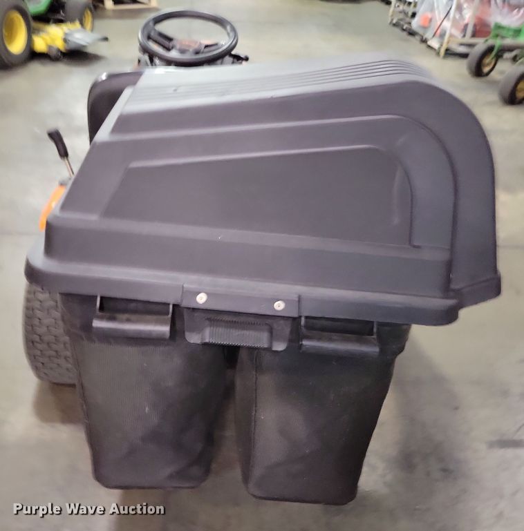 image for item OH9291 2015 Ariens lawn mower