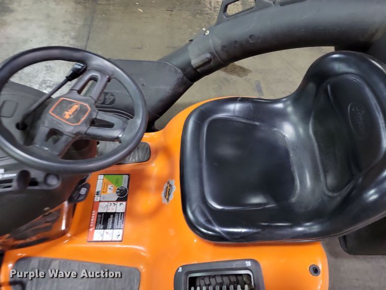 image for item OH9291 2015 Ariens lawn mower