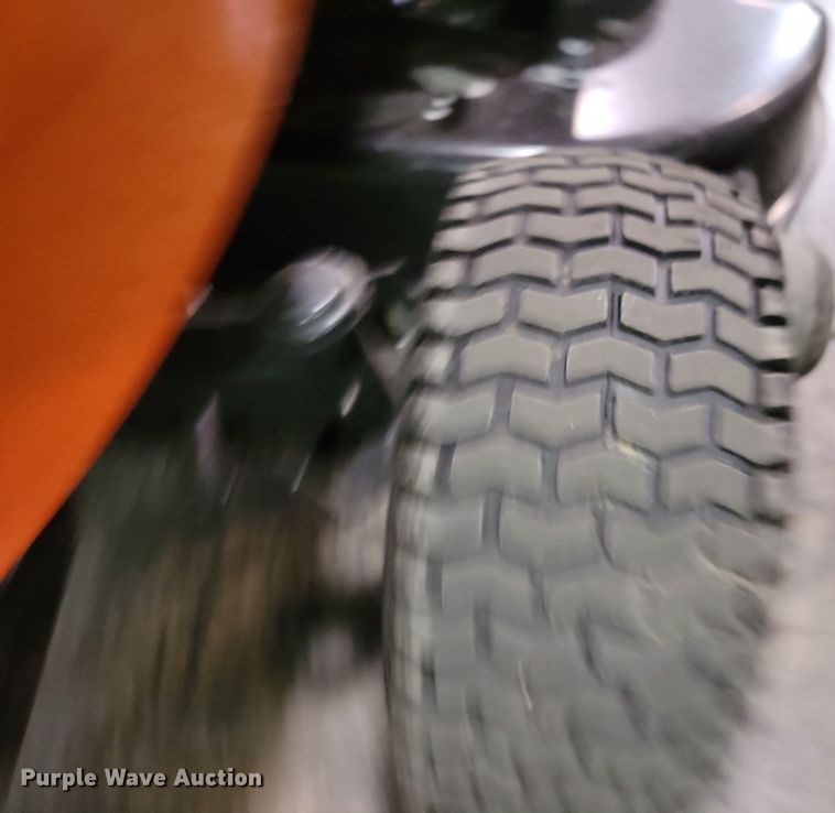 image for item OH9291 2015 Ariens lawn mower