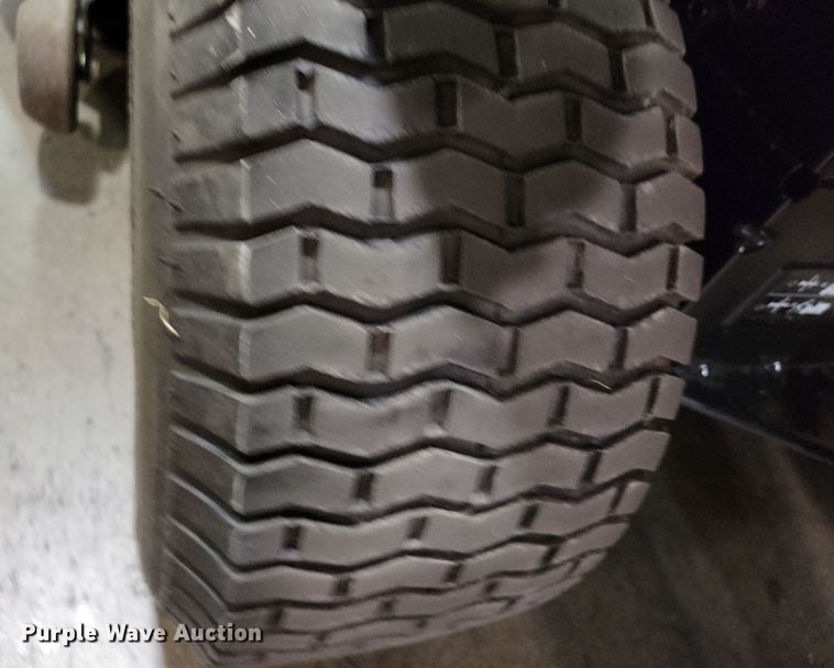 image for item OH9291 2015 Ariens lawn mower