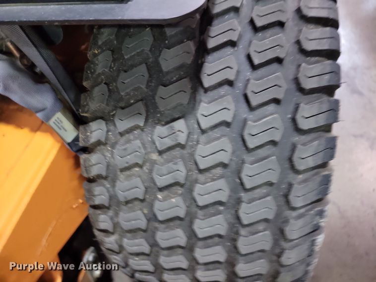 image for item OH9293 2019 Scag V-Ride II ZTR lawn mower