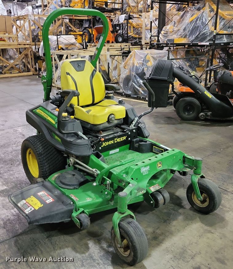 image for item OH9295 2015 John Deere Z925M ZTR lawn mower