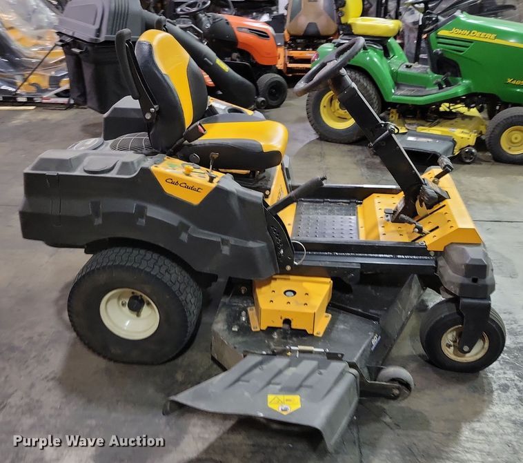 image for item OH9296 2016 Cub Cadet Z-Force S lawn mower