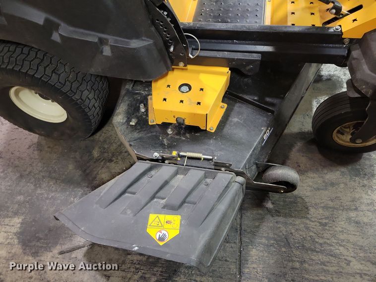 image for item OH9296 2016 Cub Cadet Z-Force S lawn mower