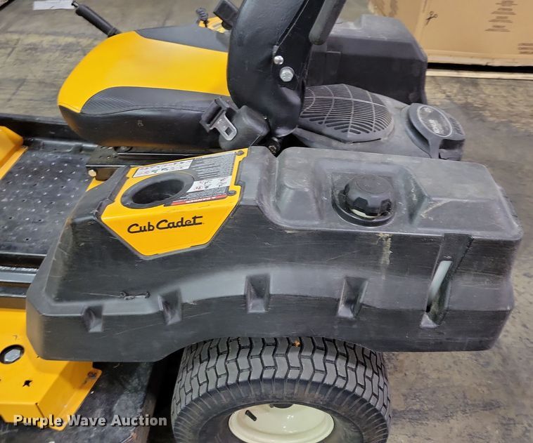 image for item OH9296 2016 Cub Cadet Z-Force S lawn mower