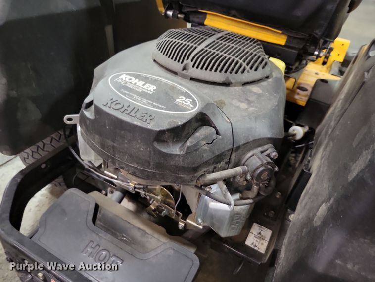 image for item OH9296 2016 Cub Cadet Z-Force S lawn mower