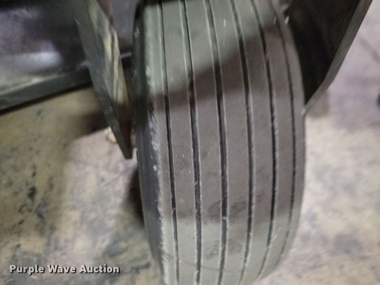 image for item OH9296 2016 Cub Cadet Z-Force S lawn mower