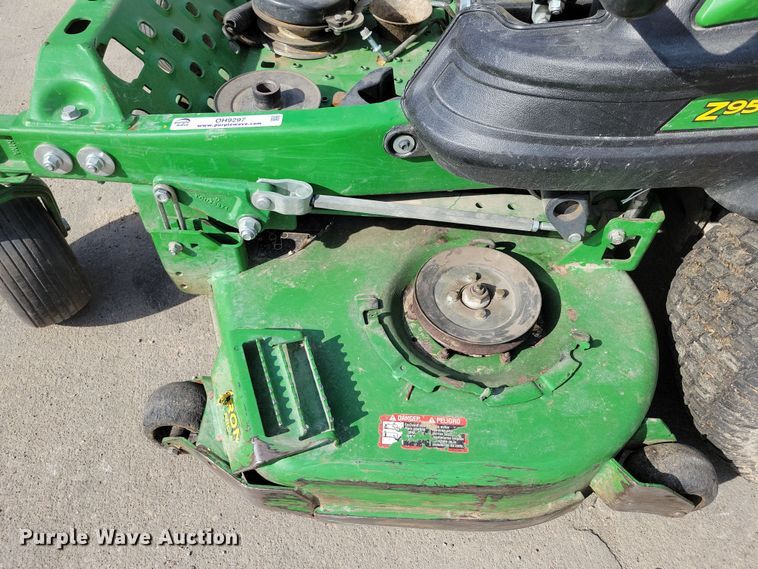image for item OH9297 2019 John Deere Z950M ZTR lawn mower