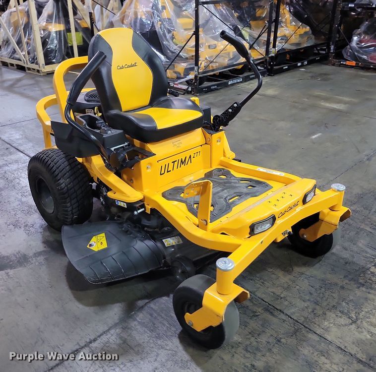 image for item OH9299 2022 Cub Cadet ZTI ZTR lawn mower