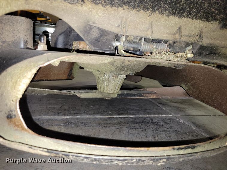 image for item OH9299 2022 Cub Cadet ZTI ZTR lawn mower