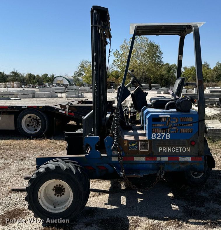 image for item OJ9466 PiggyBack Princeton forklift