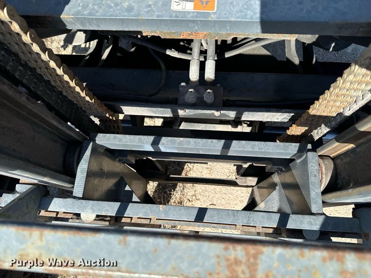 image for item OJ9466 PiggyBack Princeton forklift