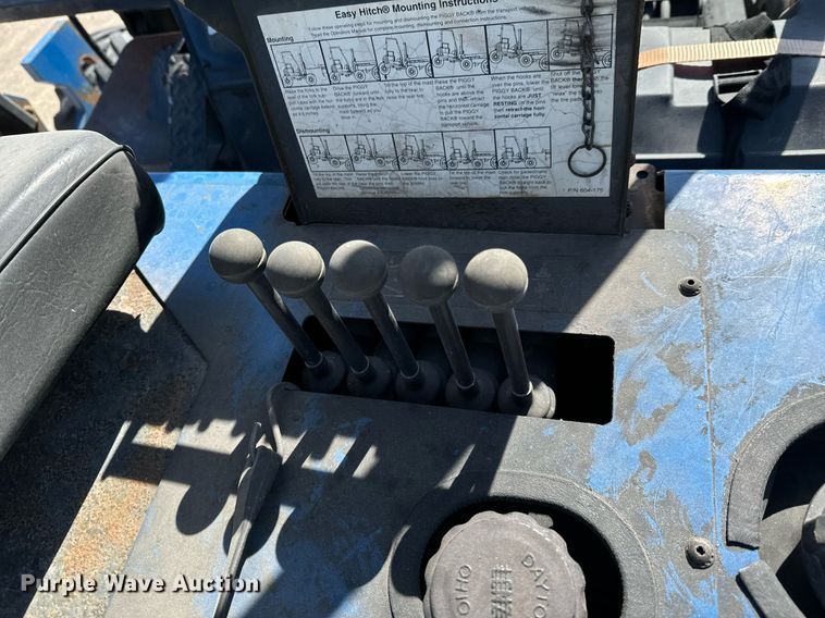 image for item OJ9466 PiggyBack Princeton forklift