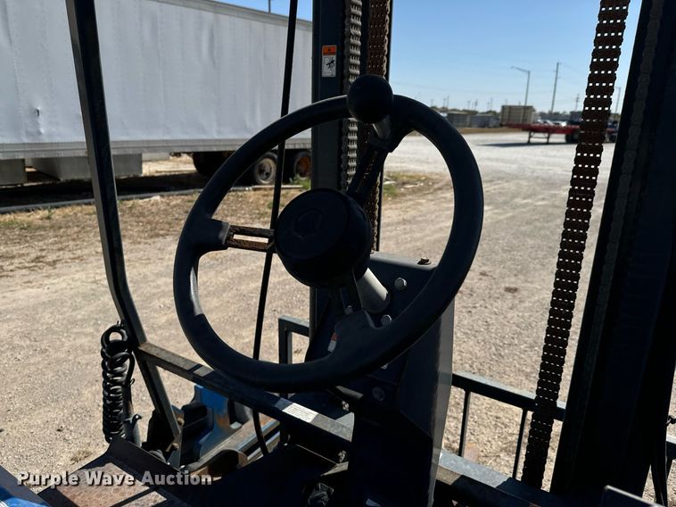 image for item OJ9466 PiggyBack Princeton forklift