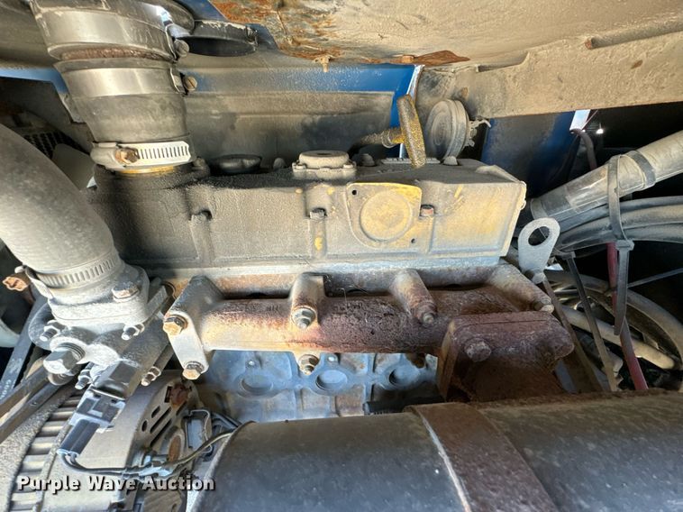 image for item OJ9466 PiggyBack Princeton forklift