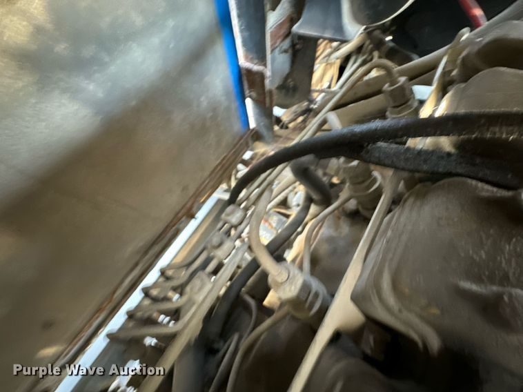 image for item OJ9466 PiggyBack Princeton forklift