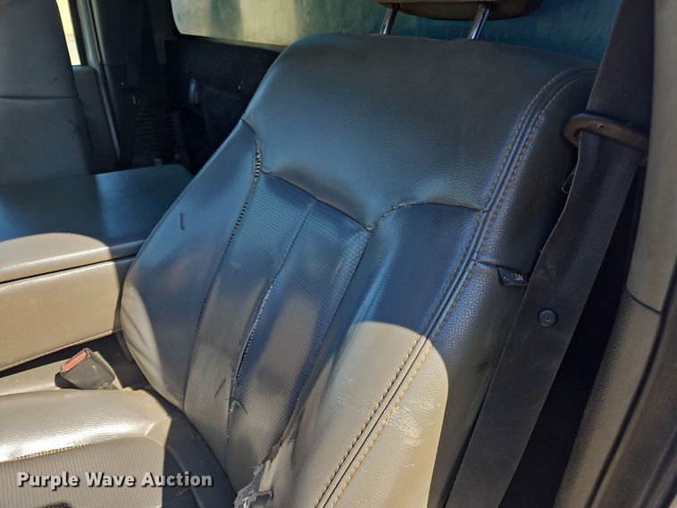 image for item OJ9894 2011 Ford F550 truck cab and chassis