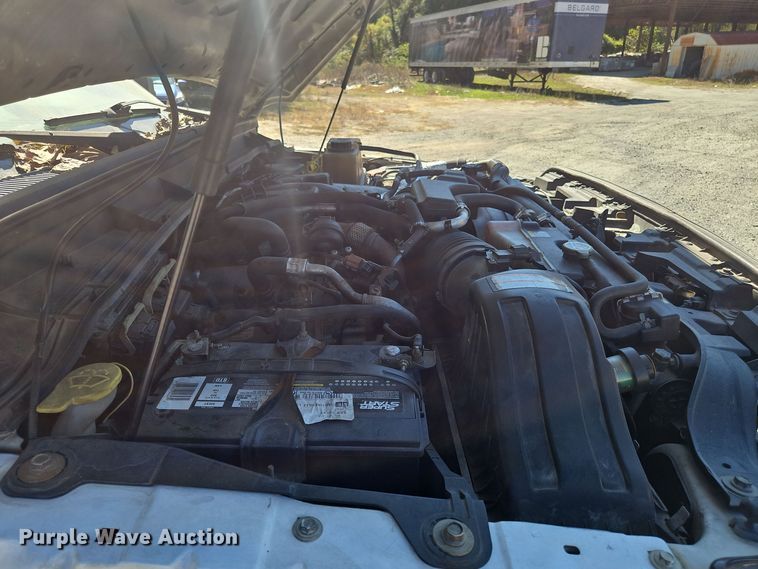 image for item OJ9894 2011 Ford F550 truck cab and chassis