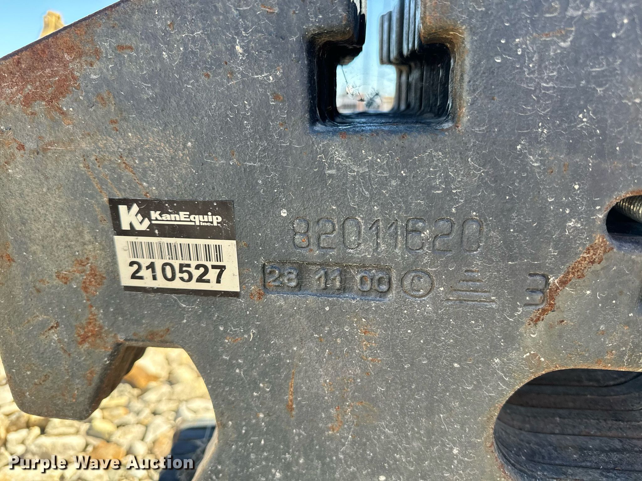 (10) 45kg New Holland weights in Wamego, KS Item EE7859 for sale
