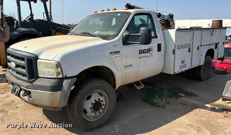 image for item DD3315 2007 Ford F450 Super Duty XL utility / service truck