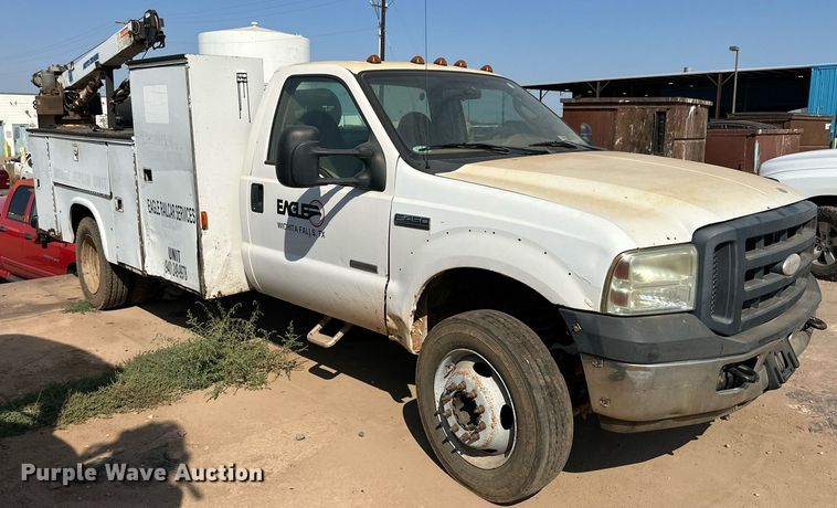 image for item DD3315 2007 Ford F450 Super Duty XL utility / service truck