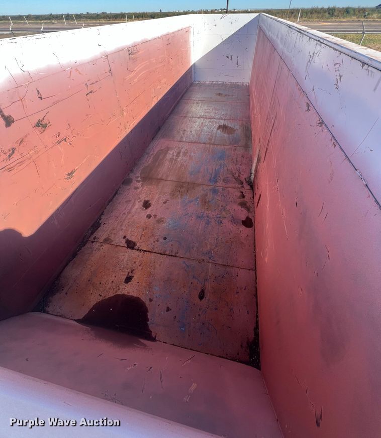 image for item DD3404 Roll-off dumpster