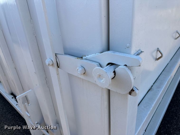 image for item DD3404 Roll-off dumpster