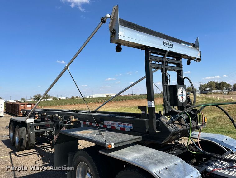 image for item DD3405 2025 Benlee TASLDS33F roll-off container trailer