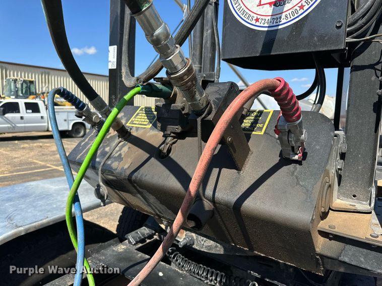 image for item DD3405 2025 Benlee TASLDS33F roll-off container trailer