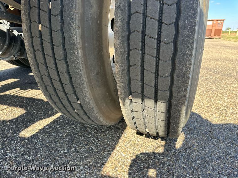 image for item DD3405 2025 Benlee TASLDS33F roll-off container trailer