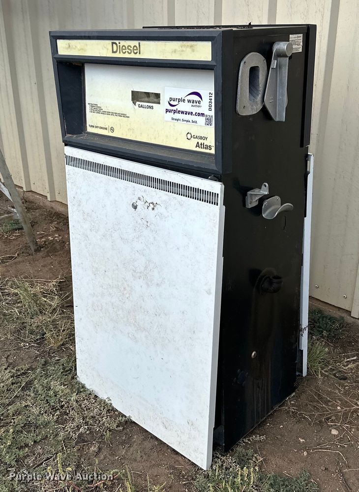 image for item DD3412 Atlas Gas Boy diesel pump