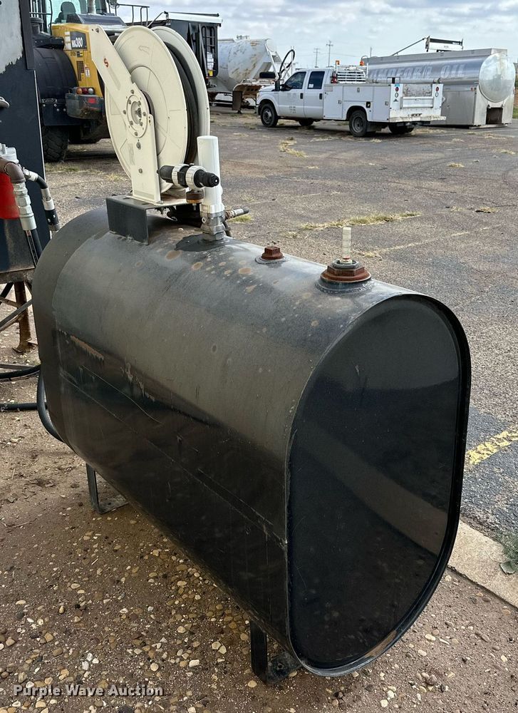 image for item DD3417 Wendland MFG oil tank