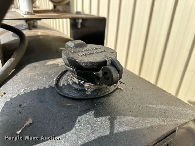 image for item DD3417 Wendland MFG oil tank