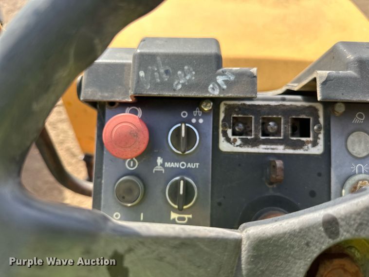 image for item DN0815 1996 Dynapac  CC102 double drum vibratory roller