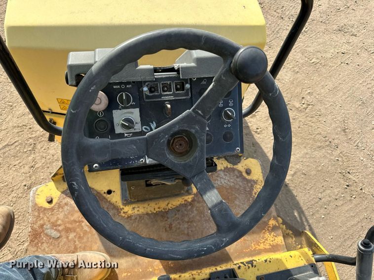 image for item DN0816 2005 Dynapac  CC122 double drum vibratory roller