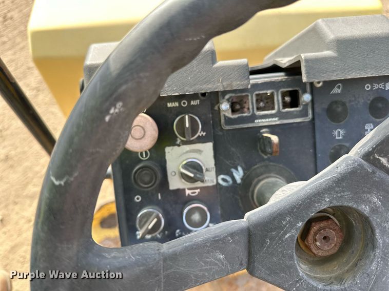 image for item DN0816 2005 Dynapac  CC122 double drum vibratory roller