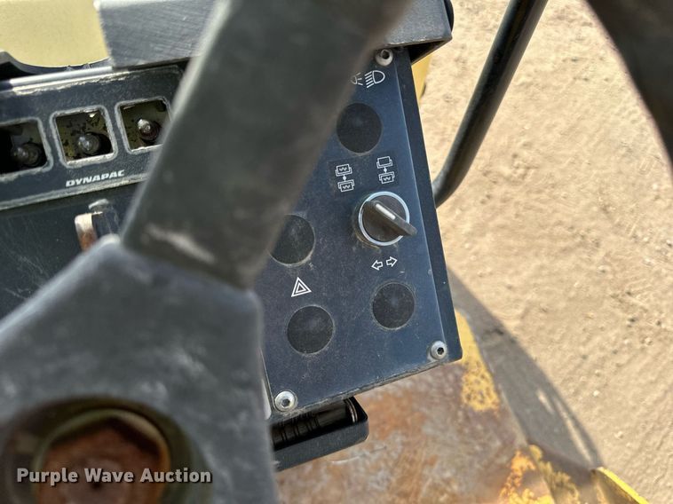 image for item DN0816 2005 Dynapac  CC122 double drum vibratory roller