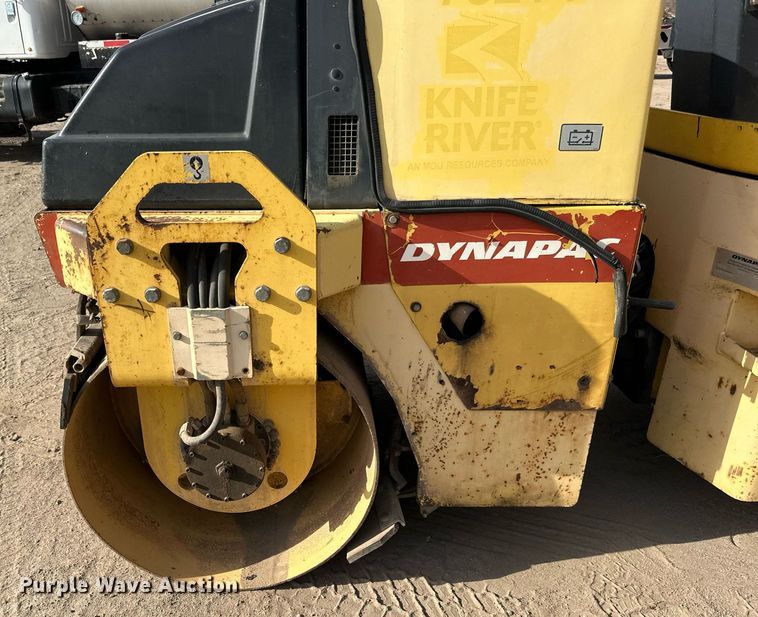 image for item DN0817 2005 Dynapac  CC122 double drum vibratory roller