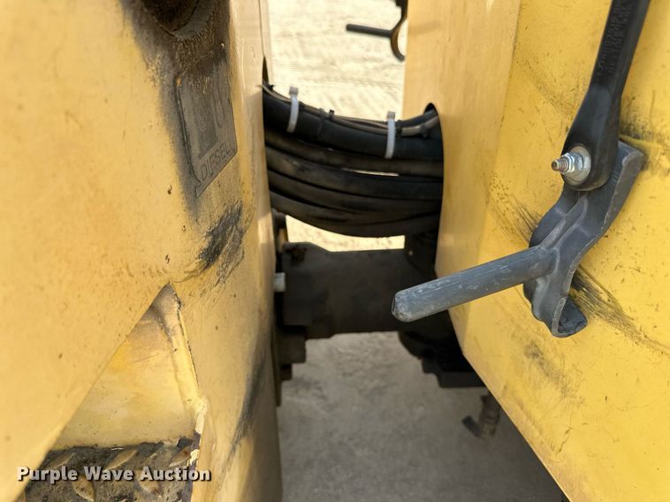 image for item DN0817 2005 Dynapac  CC122 double drum vibratory roller