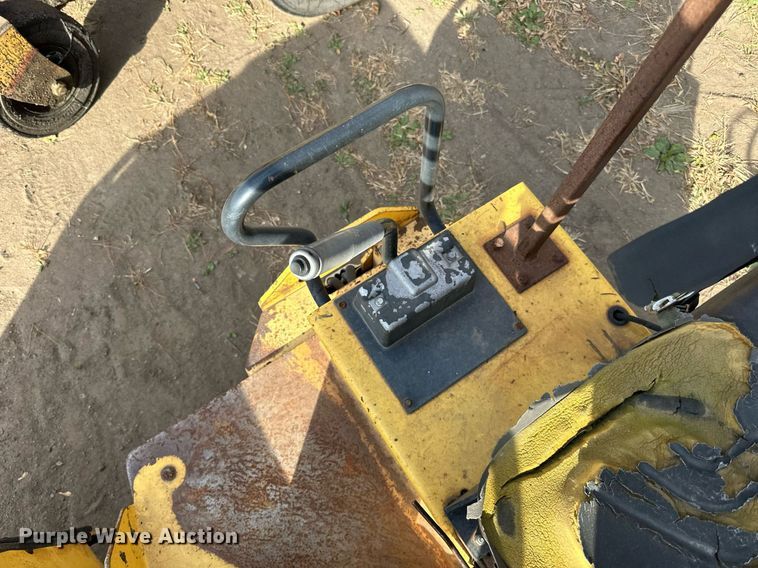 image for item DN0817 2005 Dynapac  CC122 double drum vibratory roller