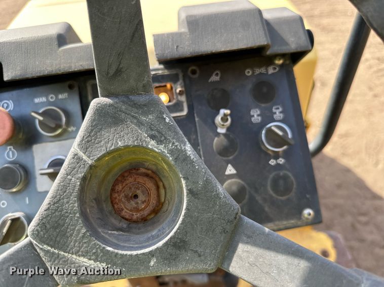 image for item DN0817 2005 Dynapac  CC122 double drum vibratory roller