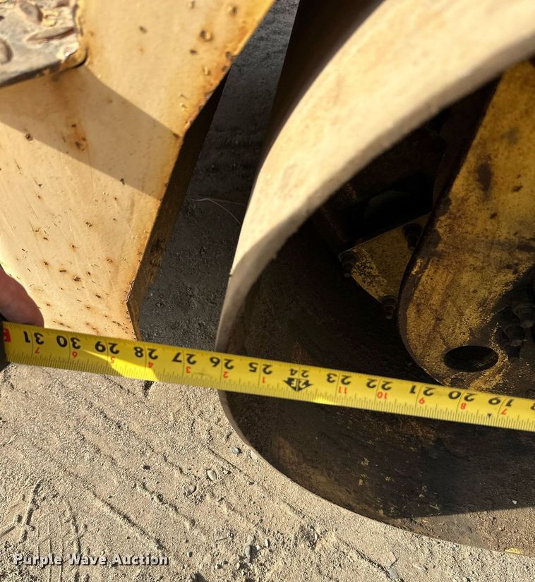 image for item DN0817 2005 Dynapac  CC122 double drum vibratory roller