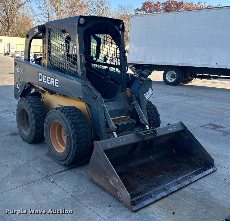 image for item DN0829 2010 John Deere 320D  skid steer loader