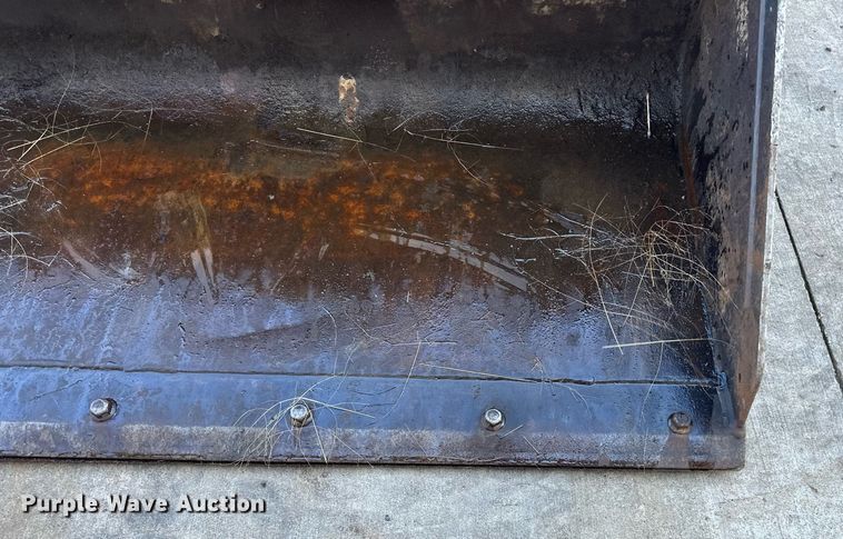 image for item DN0829 2010 John Deere 320D  skid steer loader