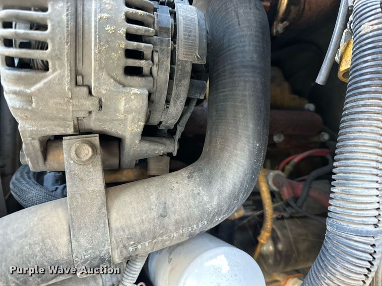 image for item DN0829 2010 John Deere 320D  skid steer loader