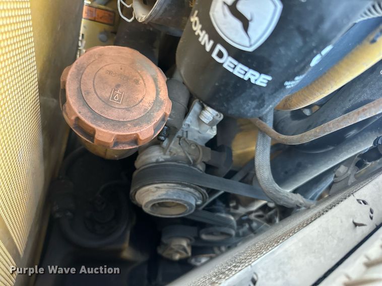 image for item DN0829 2010 John Deere 320D  skid steer loader