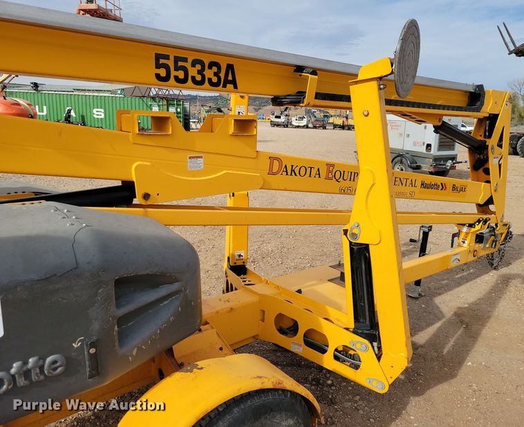 image for item DN3593 2015 Biljax 5533A boom lift