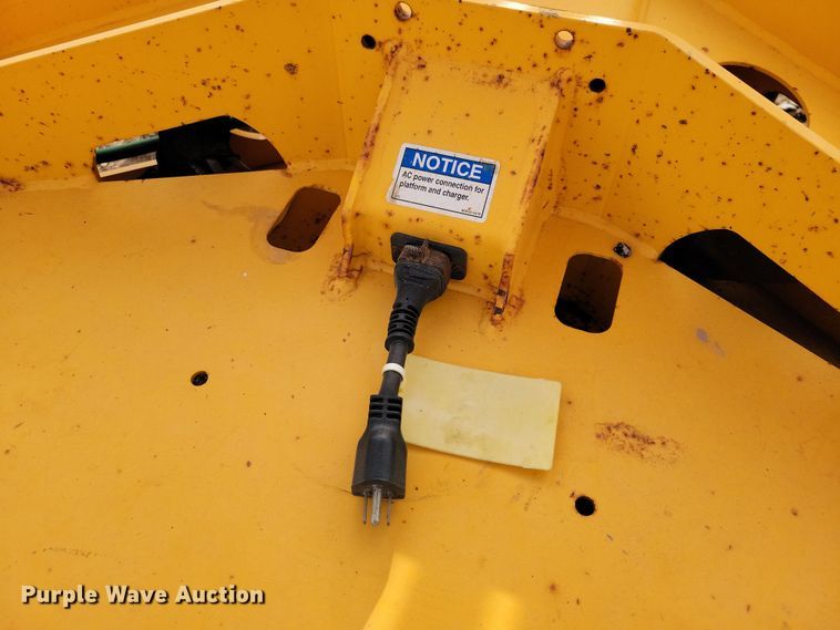 image for item DN3593 2015 Biljax 5533A boom lift