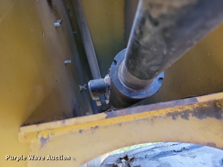 image for item DN3596 2011 Caterpillar 277C tracked skid steer loader